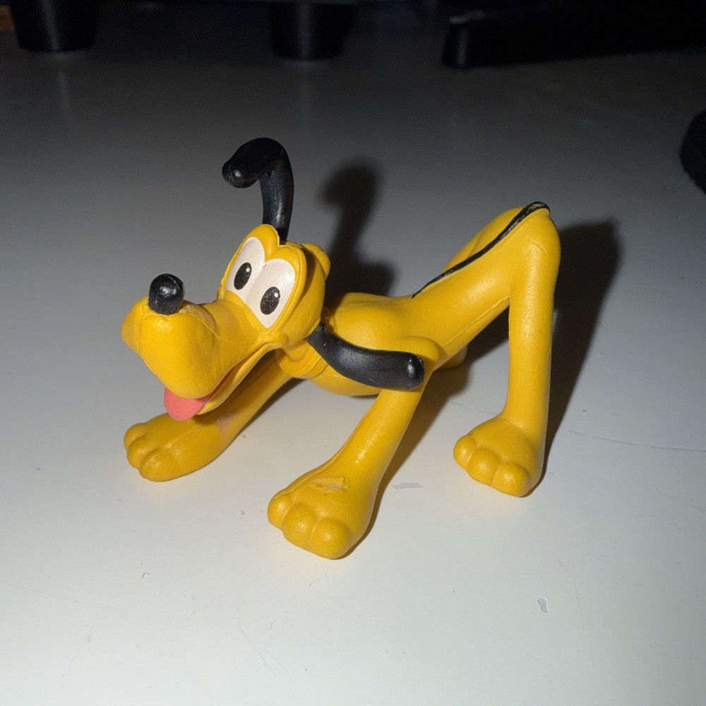 Walt Disney Pluto Mini Vinyl Figure Figurine Mickey Mouse Dog Official
