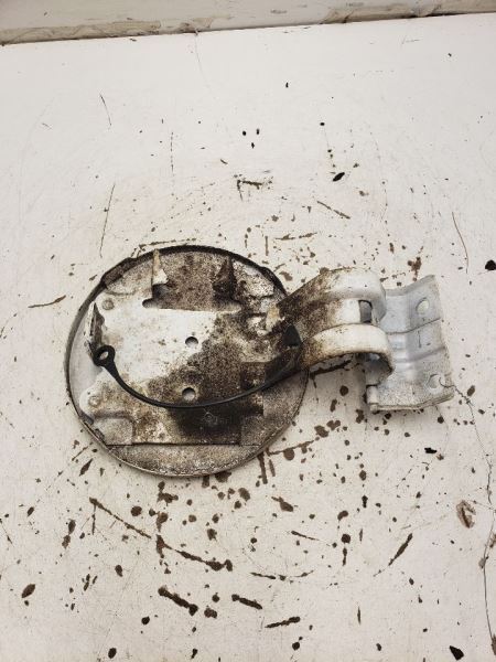 LANCERMIT 2009 Fuel Filler Door 750399
