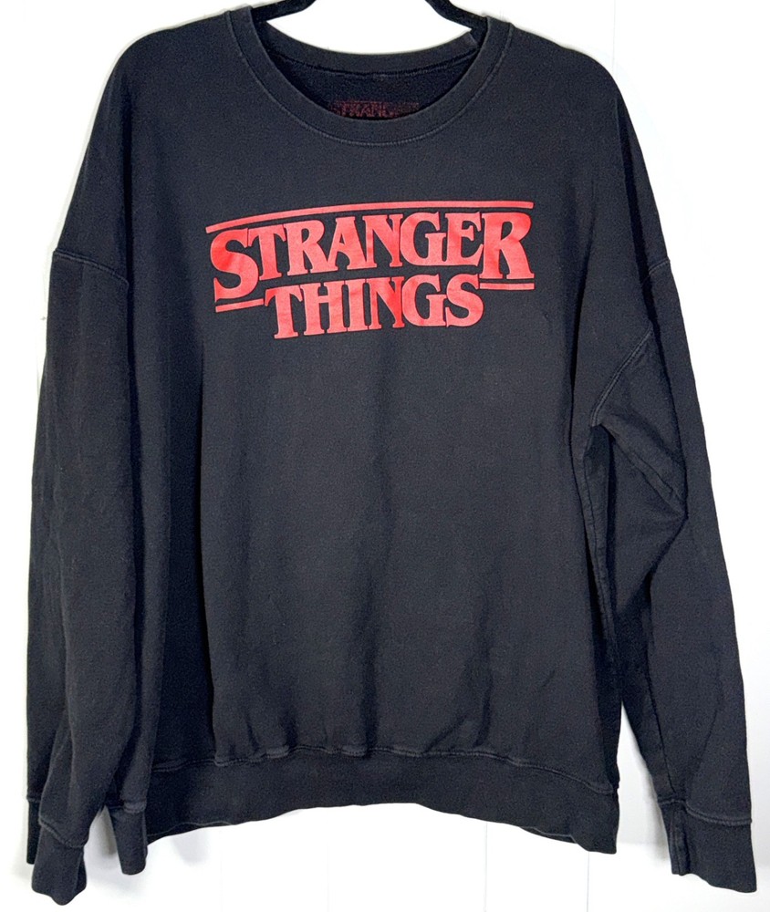 Netflix Stranger Things Black Red Logo Crewneck Pullover Sweatshirt Top 2XL XXL