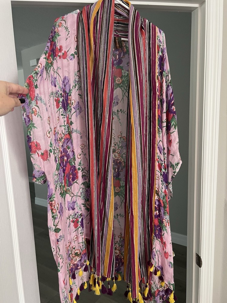 Floral Kimono with Multicolor Tassel Trim