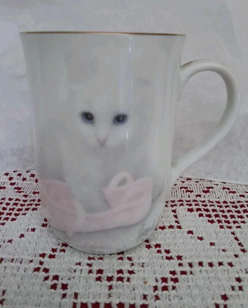 Vtg Otagiri Bob Harrison Signed White Persian Cat Porcelain Coffee Mug Japan