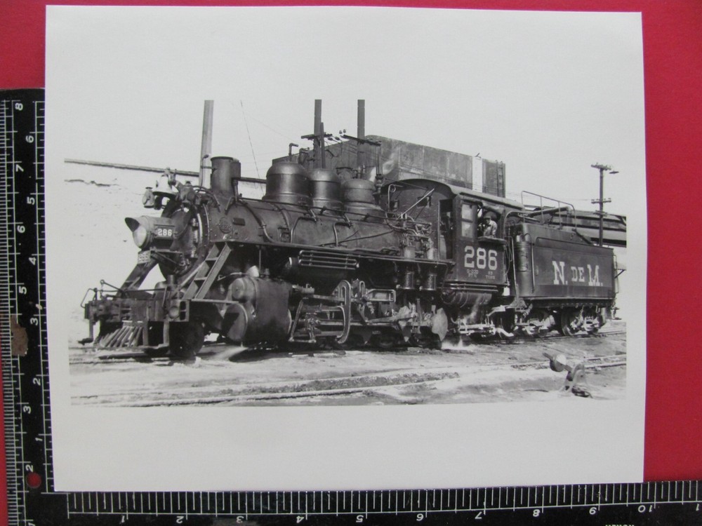 NdeM NATIONAL RAILROAD OF MEXICO 2-8-0 LOCOMOTIVE #286 PHOTO CUATLA MEXICO 1960