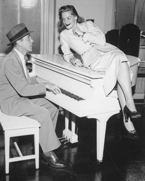 Humphrey Bogart and Lauren Bacall visit the Daily News New York Old Photo