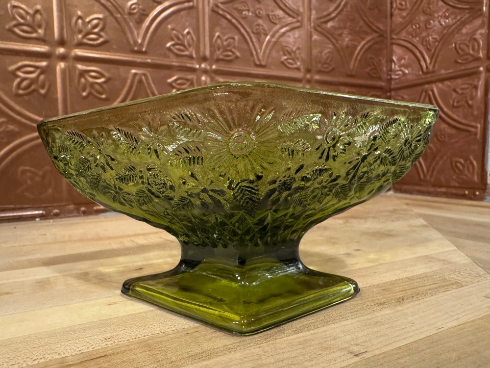 Vintage Indiana Glass Pineapple Floral Diamond Compote Avocado Green