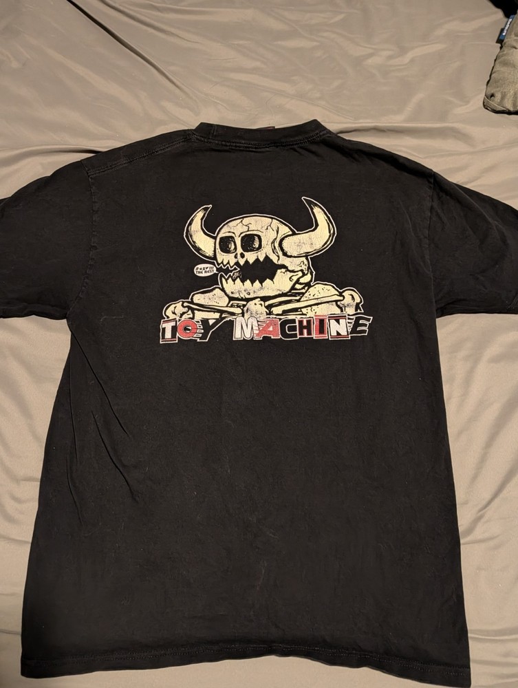 Independent Trucks X Toy Machine TOY MASH UP Skateboard T Shirt Size Medium