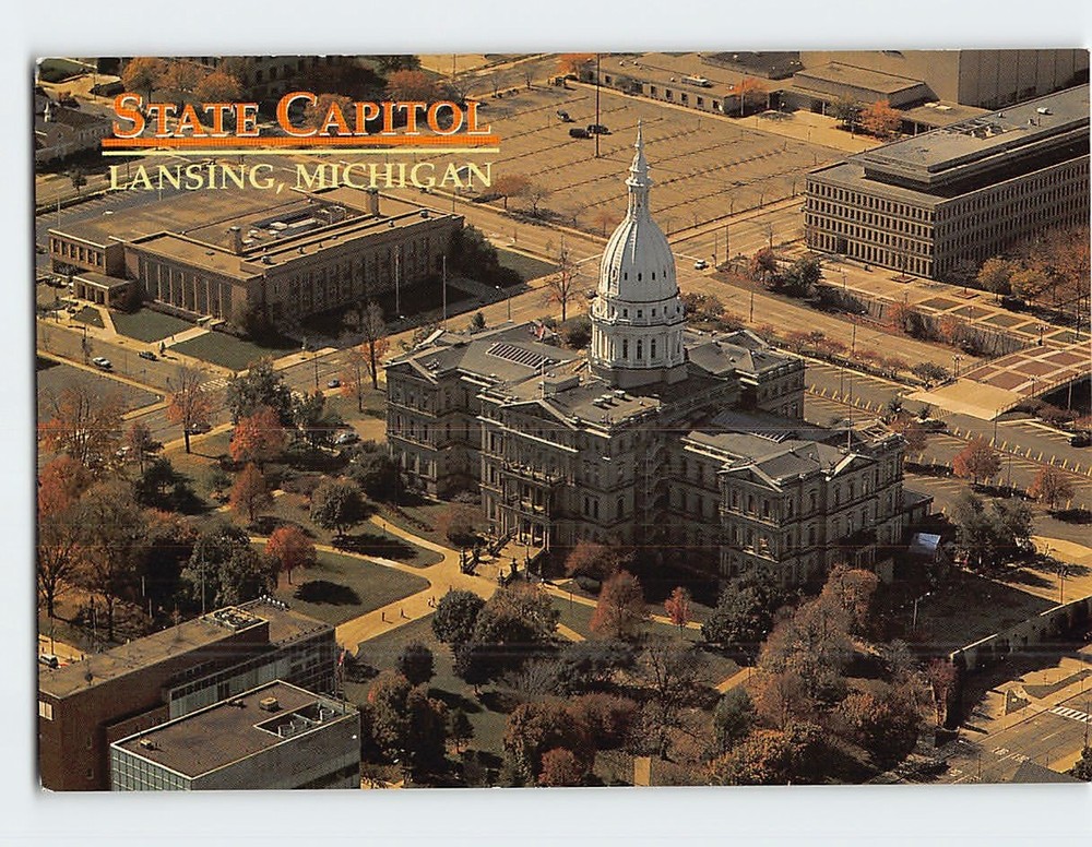 Postcard State Capitol Lansing Michigan USA