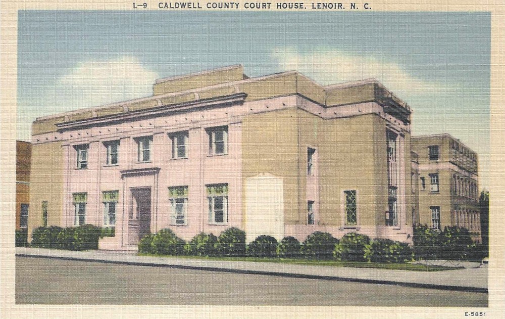 Lenoir North Carolina NC Caldwell County Court House UNP  Linen Postcard