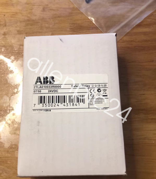 New ABB 2TLA010033R3000 Safety Relay 24VDC  FedExor DHL