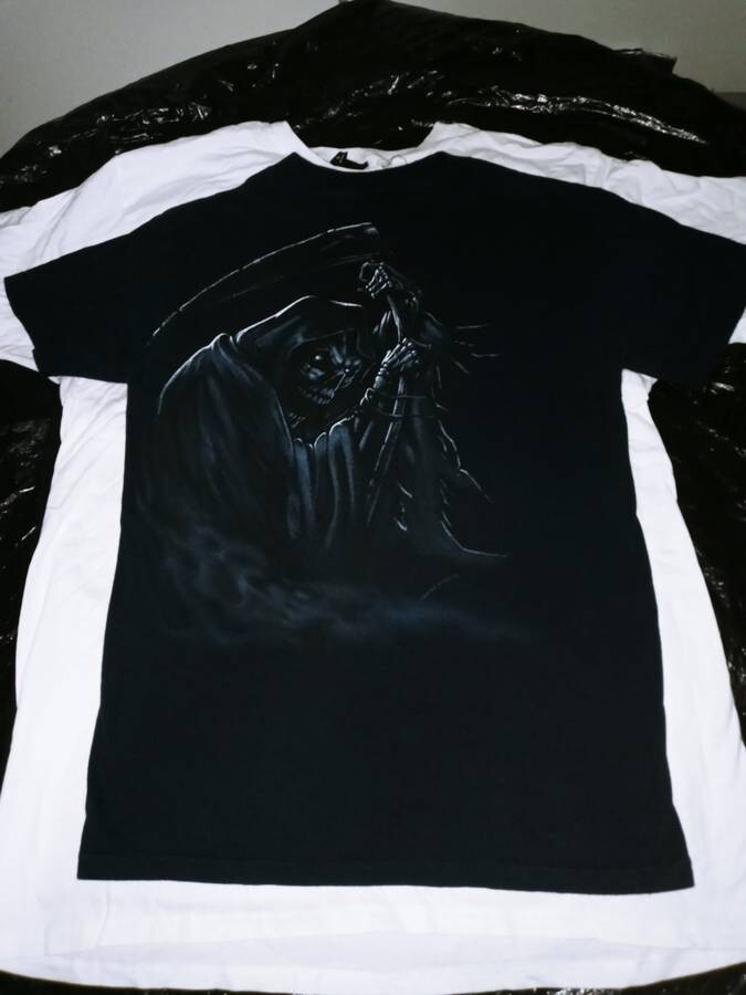 Grim Reaper Vintage Skeleton Skull  Small S Rock Rap Punk Style S  T-Shirt