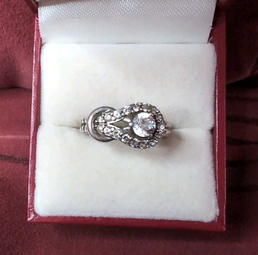 Vintage Love Knot Sterling Silver 925 Cubic Zirconia Band Ring Size 7