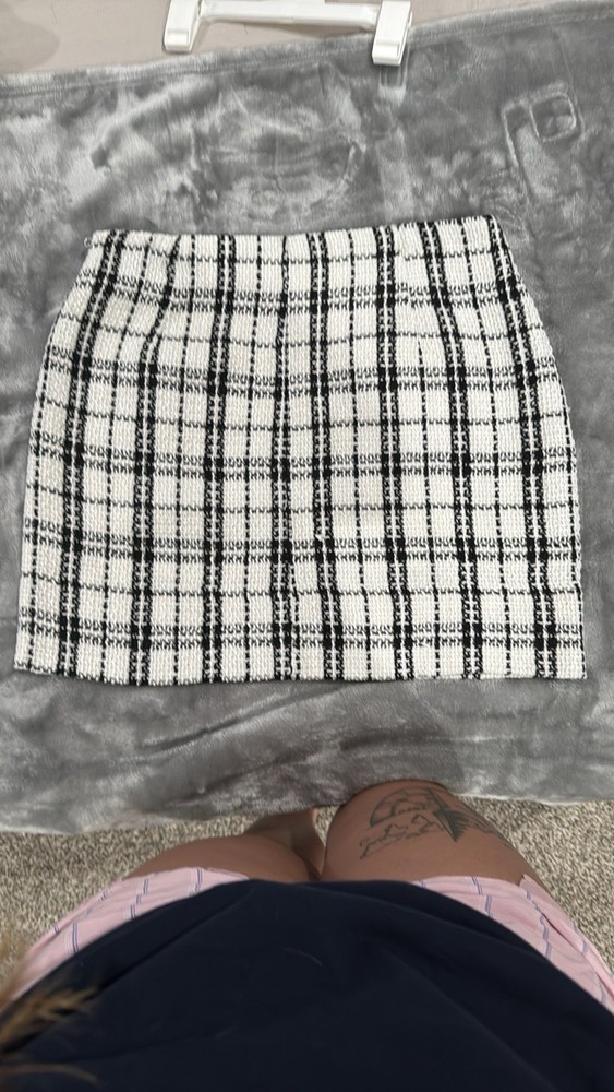 Francesca’s Black White Plaid Skirt Like New Worn Once