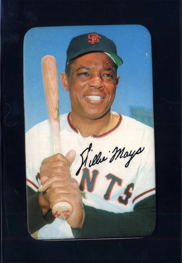 1970 Topps Super #18 Willie Mays Giants (EX/MT) 011853