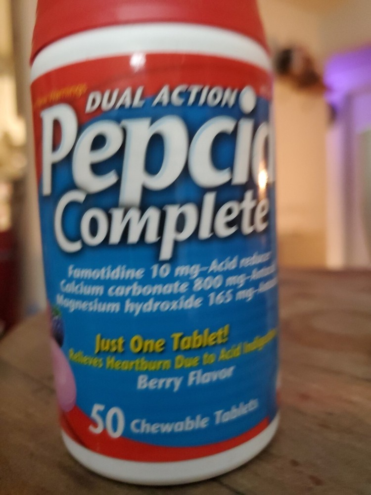 Pepcid Complete Acid Reducer and Antacid with Berry Flavor - 50 Tablets Exp 2/27-image