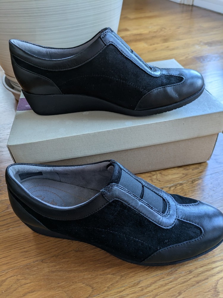 Clarks  Petula Viola Black  Suede Leather 8.5