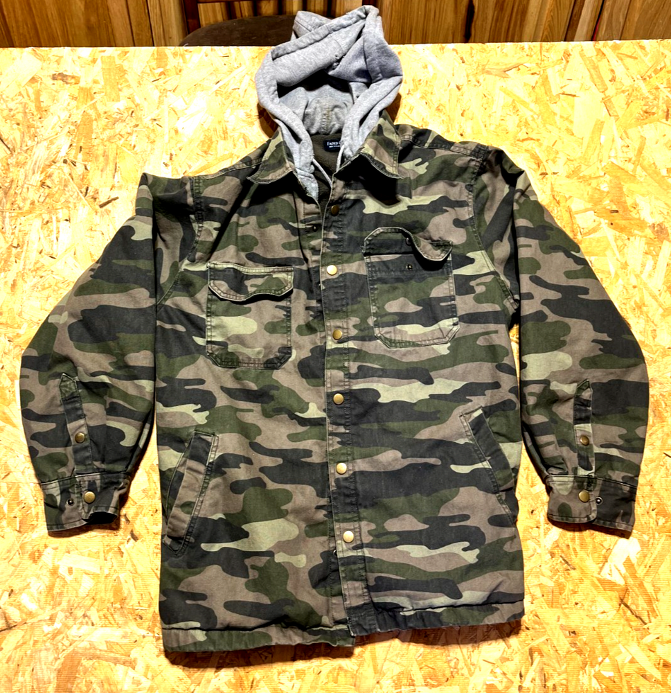 Faded Glory Camo Hooded Jacket Men's Medium (38-40)