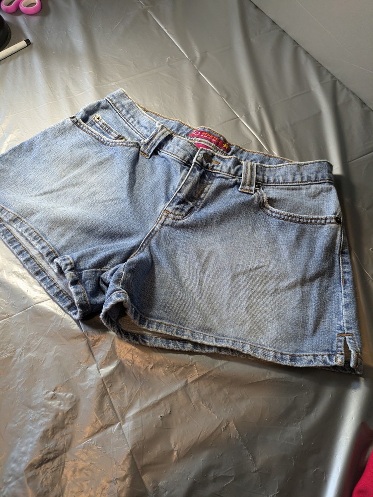 SO Stretch Denim Shorts Shorty JB3302 Size 9 Y2K Revival Low Rise Floral Tag