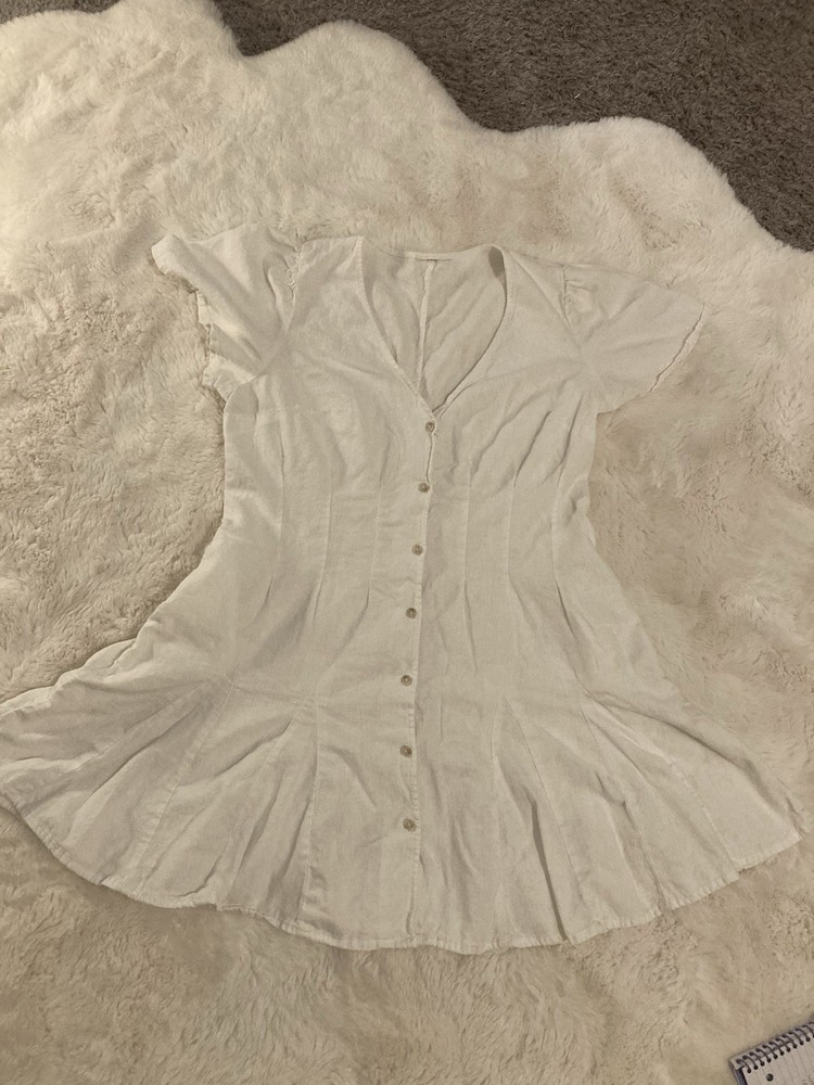 Universal Thread White Linen A-Line Dress with Buttons and Pockets Women’s L