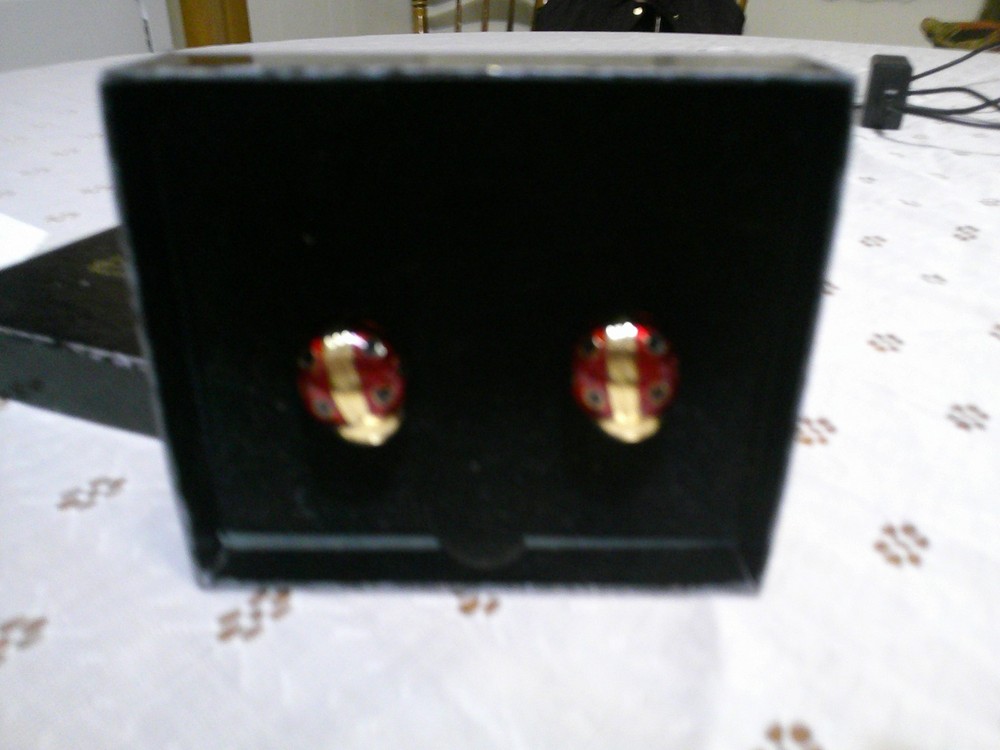 JOAN RIVERS Ladybug Clip On Earrings Red/Black Enamel Gold Tone.  box