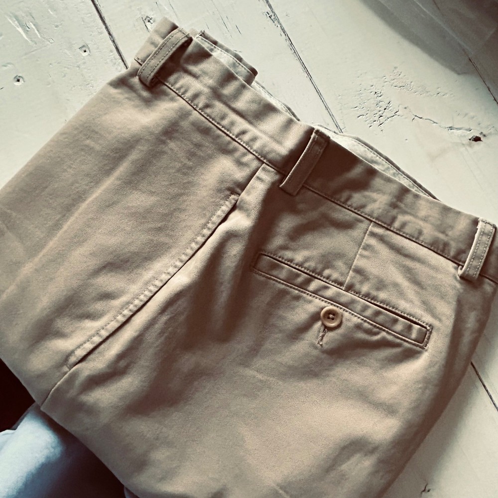 J. Crew Men's Khaki Chino Pants Size 33x32 Cotton Flat Front Straight Fit