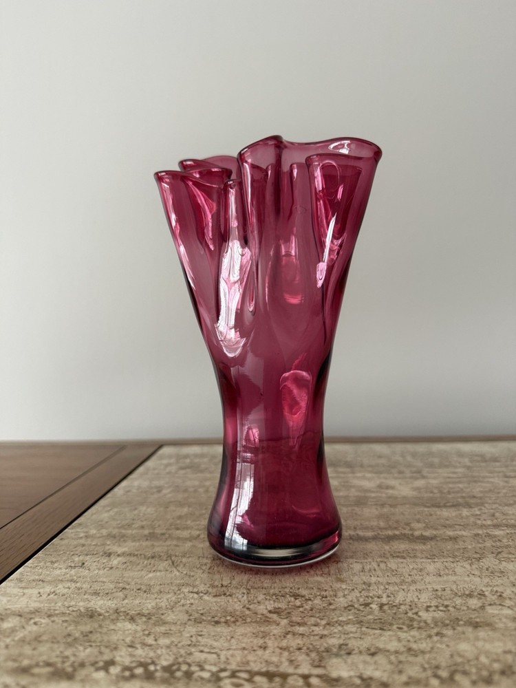 Vintage Pink Art Glass Hand Blown Glossy Glass Vase with Abstract Rim Design-image
