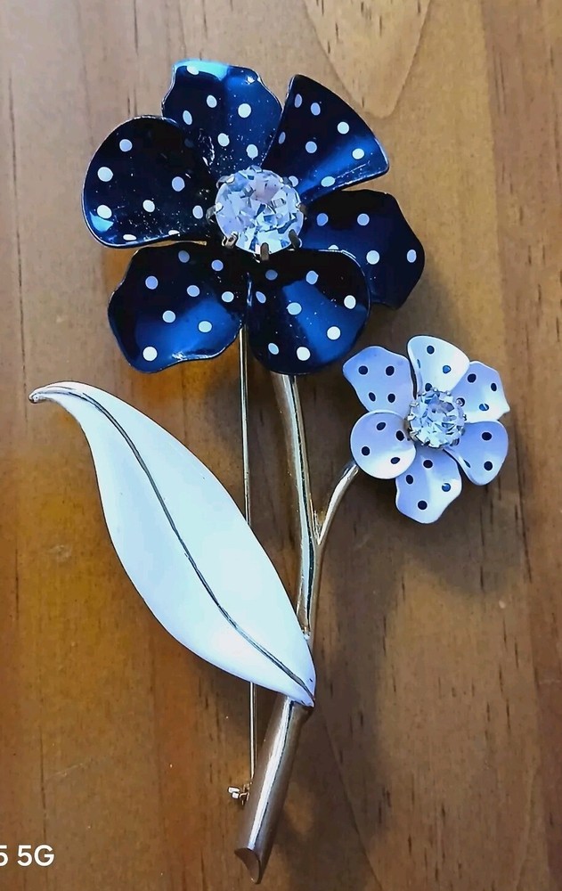 Vintage Signed AVON Metal Black & White Polka Dot Flower Brooch Pin 4