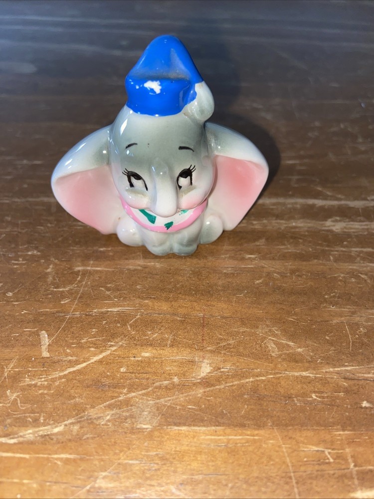 Vintage Dumbo Elephant Porcelain Ceramic Figurine Walt Disney 3.5”