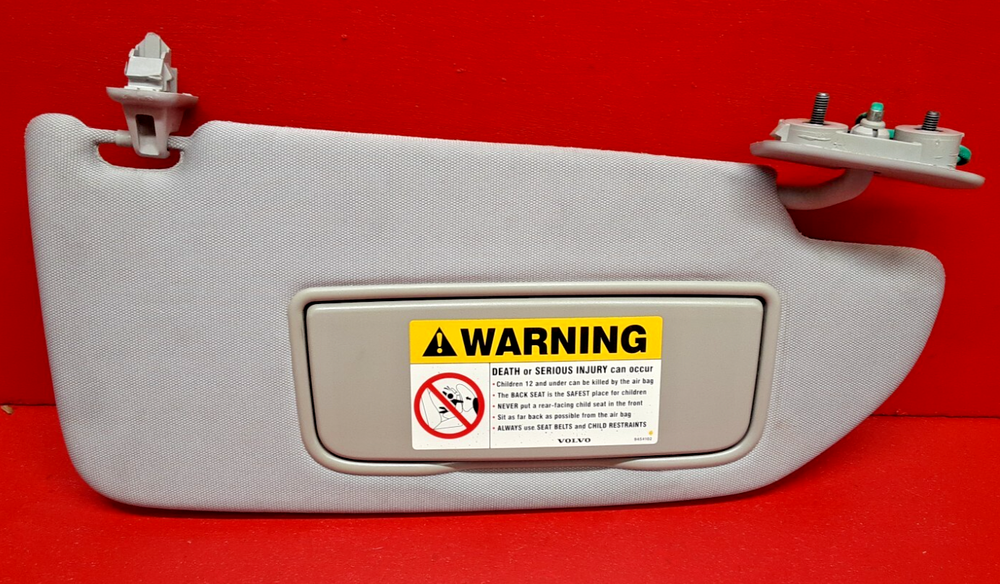 2003-2006 Volvo XC90 Right Passenger Illuminated Sun Visor