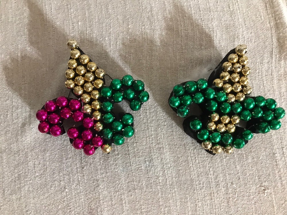 Fleur De Lis  Beaded Wood Hanging Decor For Mardi Gras Set Of Two