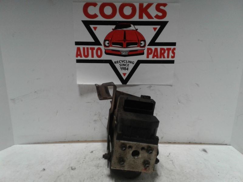 2000-2005 Mitsubishi Eclipse ABS Brake Pump Module No Trac Control