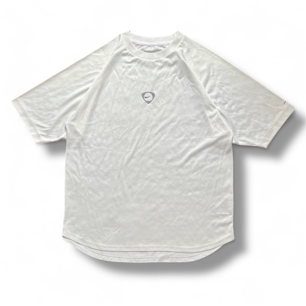 Y2K Vintage Men’s Nike White T-Shirt Size Medium M