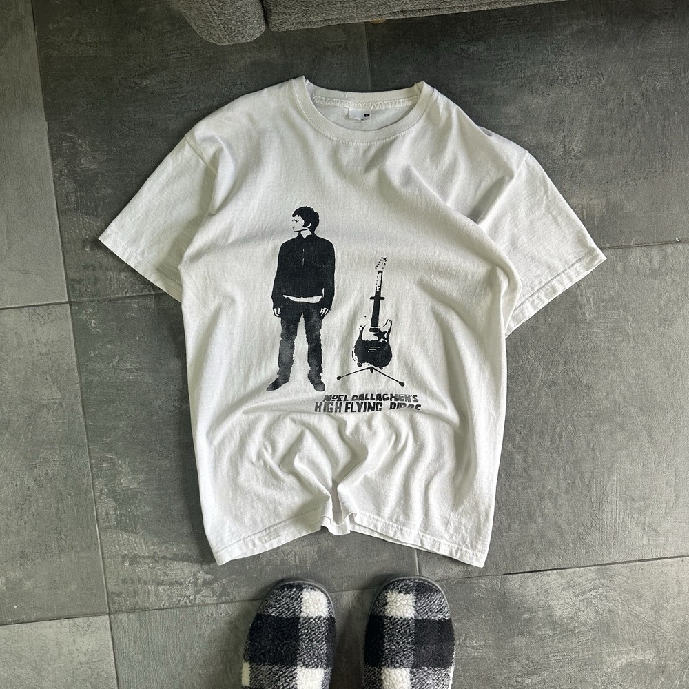 Vintage Noel Gallagher Rock T-shirts Logo 00s Y2K USA Style Band Tee High Flying
