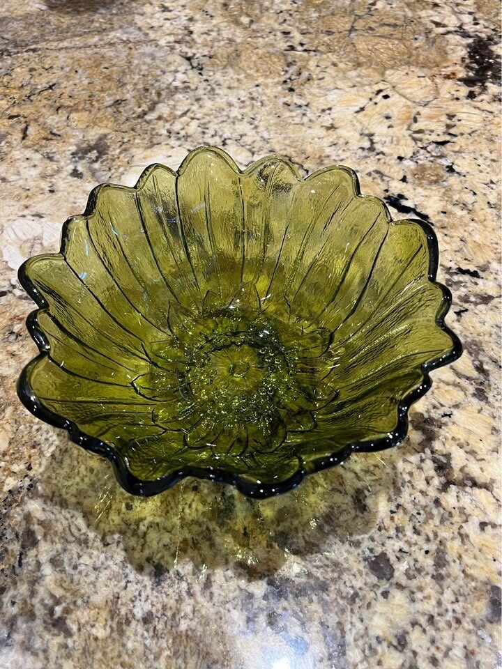 Indiana glass lily pons sunflower bowl 7