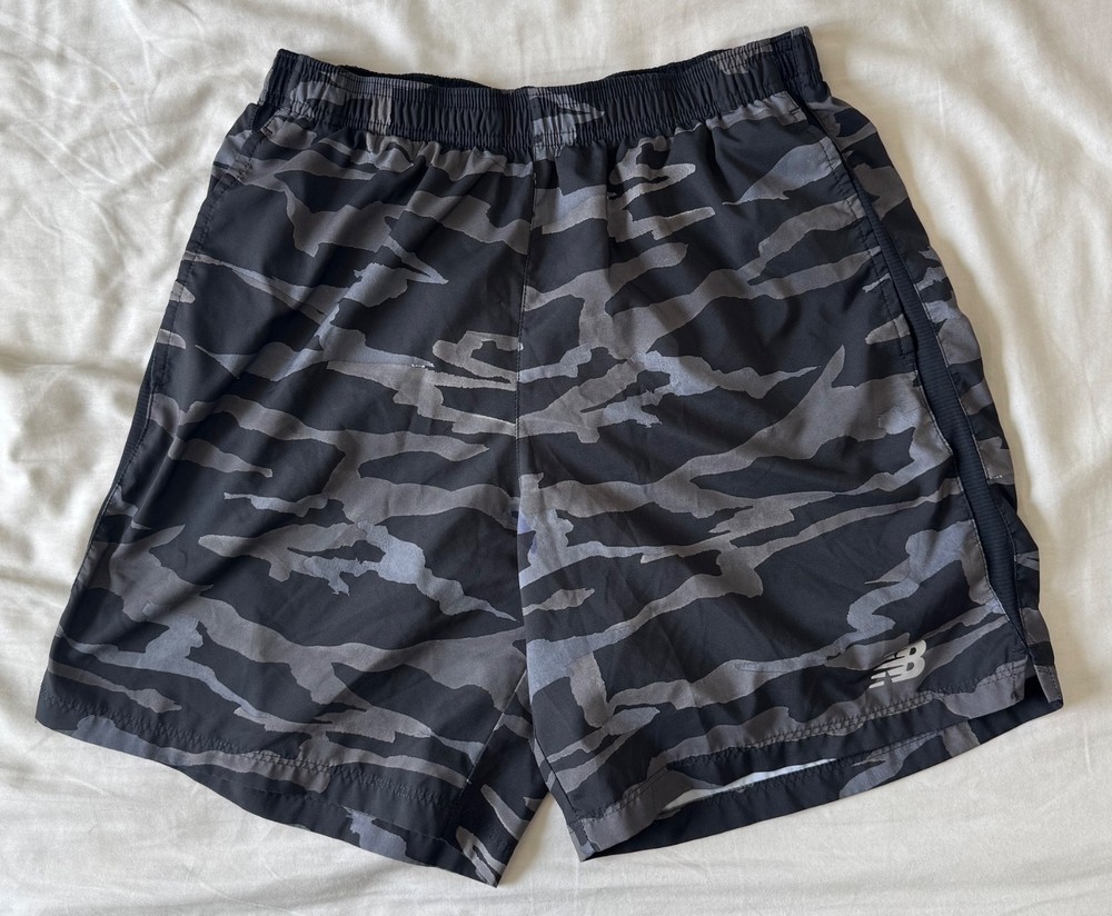 New Balance NB Dry Grey Camo Shorts - Men's Medium
