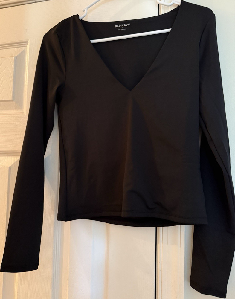 Old Navy Black V-Neck Long Sleeve Solid Pullover Top Women's Size S Regular
