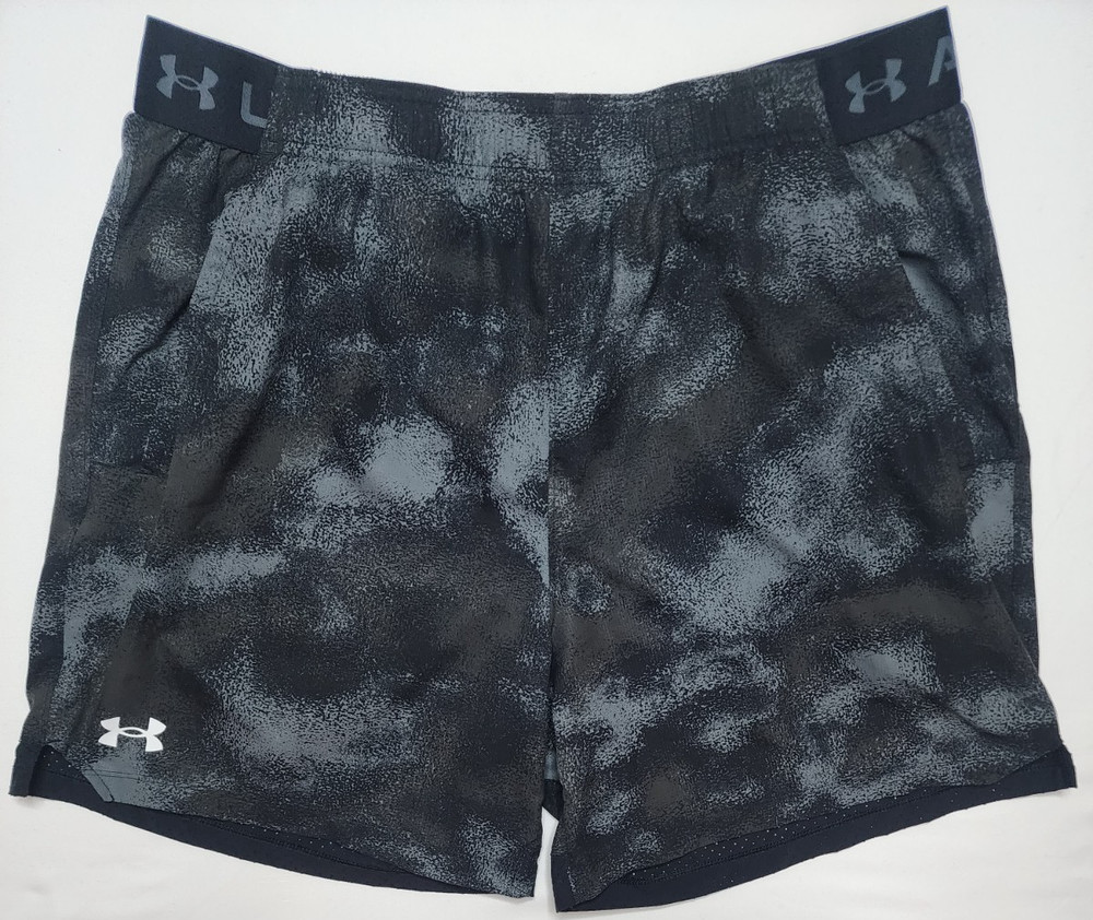 Under Armour Men's XL Elevated Woven Black Gray Athletic Running Stretch Shorts