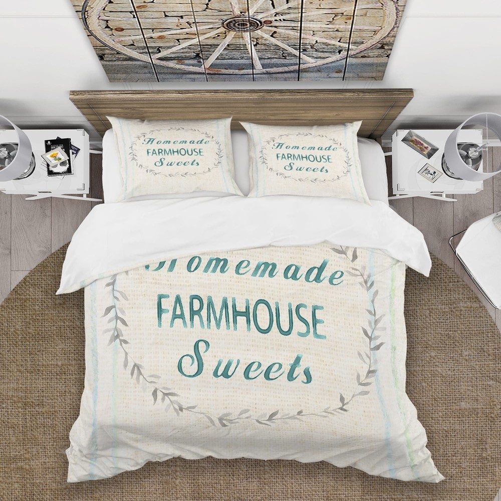 Designart 'Farmhouse Florals VIII' Farmhouse Bedding Set -