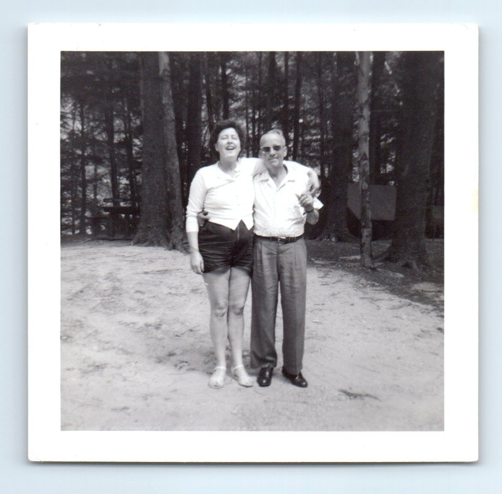 Old Vintage Square Photo AFFECTIONATE MAN WOMAN COUPLE SUNGLASSES FOREST