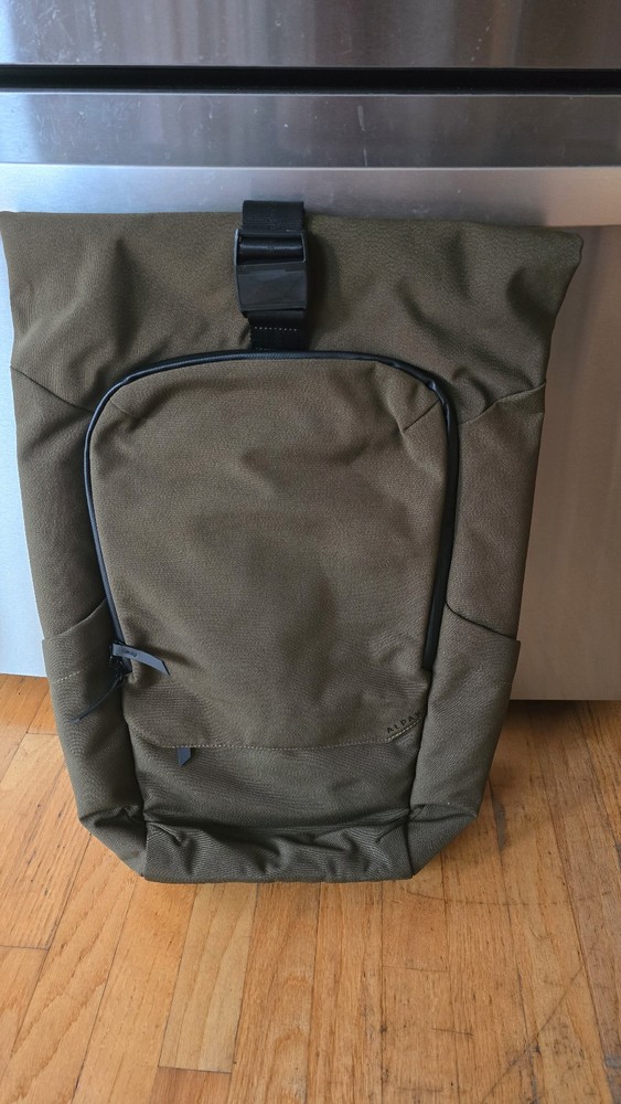 *DISCONTINUED* Alpaka Shift Pack Backpack V2 35L Army Green BRAND NEW UNUSED