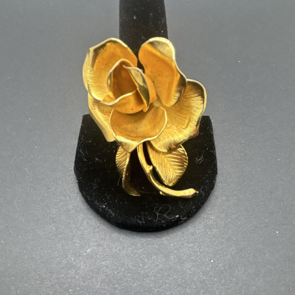 Signed Cerrito Gold Tone Rose Flower Brooch Pin Metal Floral Design No Stones 2”
