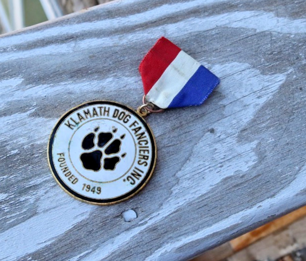 RARE Vintage Kennel Club Dog Show Medal Badge Coin Klamath Fanciers Medallion NR