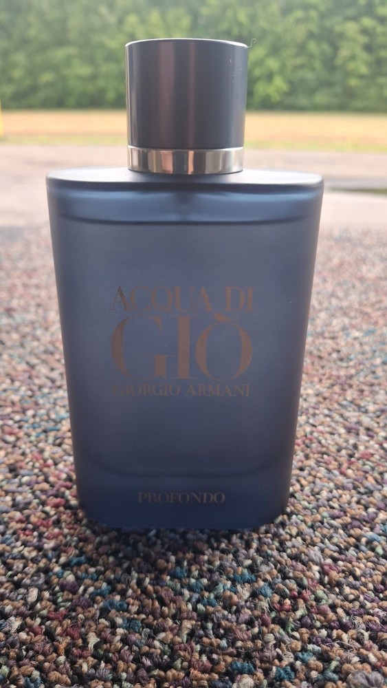 Acqua Di Gio Profondo  Giorgio Armani Eau de Parfum Spray 4.2 oz 2019 Batch