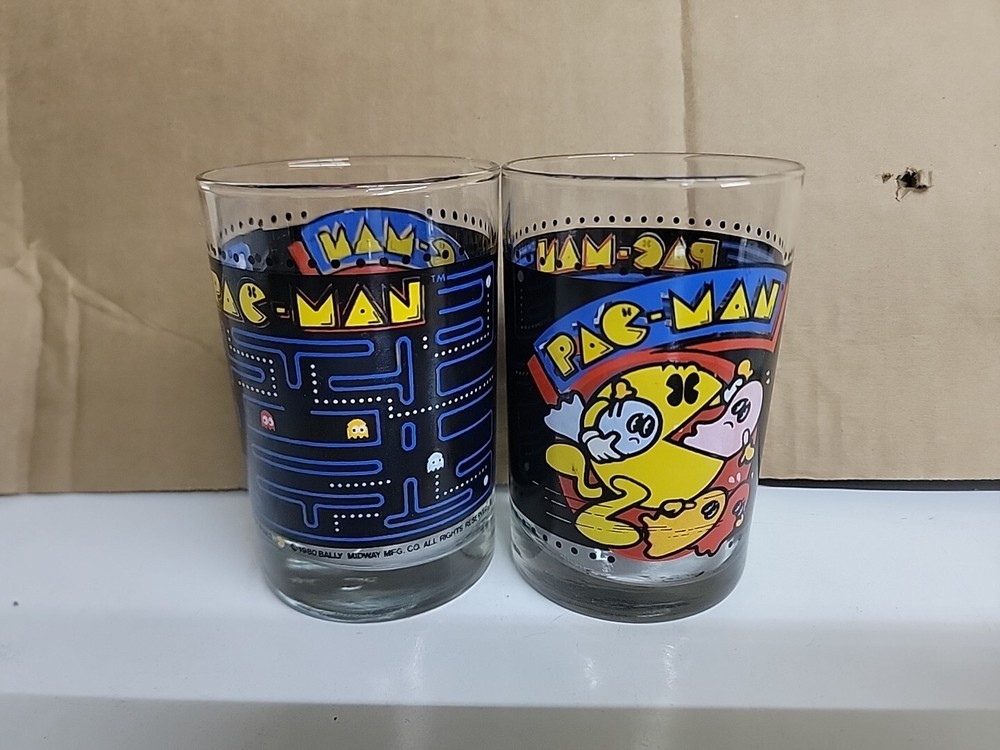 Vintage 1980 Pac-Man Collector's Glass Set of 2 from Arby's