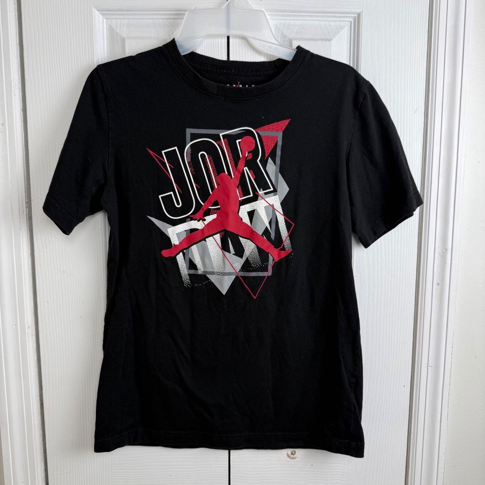 Jordan Graphic T-Shirt youth XL Black Red Jumpman Athletic Streetwear Tee