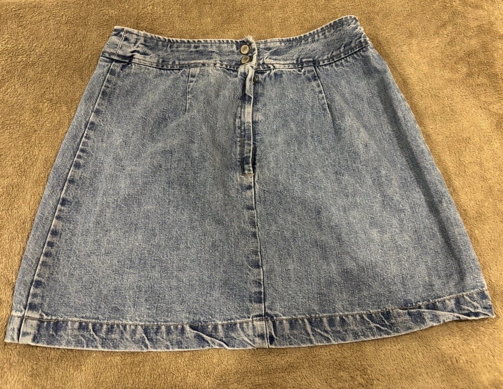 Vintage 90s Guess Jeans Denim Mini Skirt Size 28 Made in USA Classic Style 11507