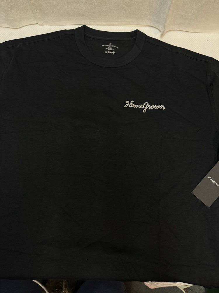 Fabletics Men's The Effortless Tee Black Size Medium🌸