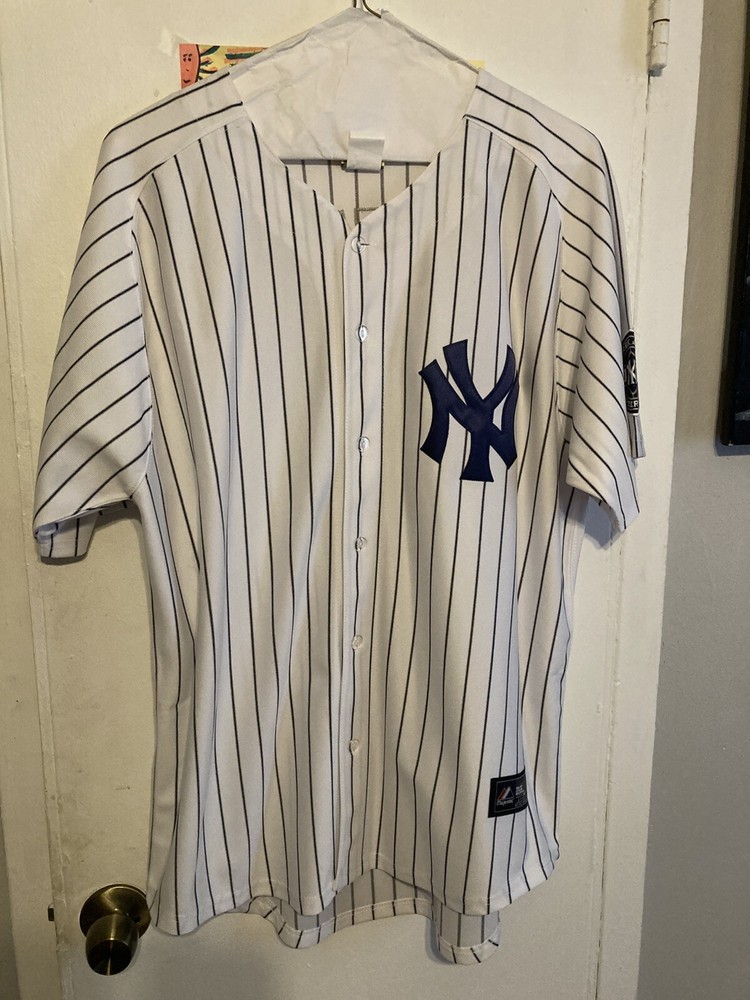 DEREK JETER 3000 HITS MAJESTIC JERSEY PINSTRIPE AUTOGRAPHED SIZE 2XL NY YANKEES