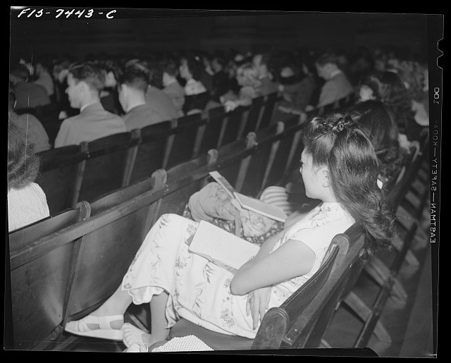 Photo:Washington D.C. 1942 Chinese Student International Assembly Girl