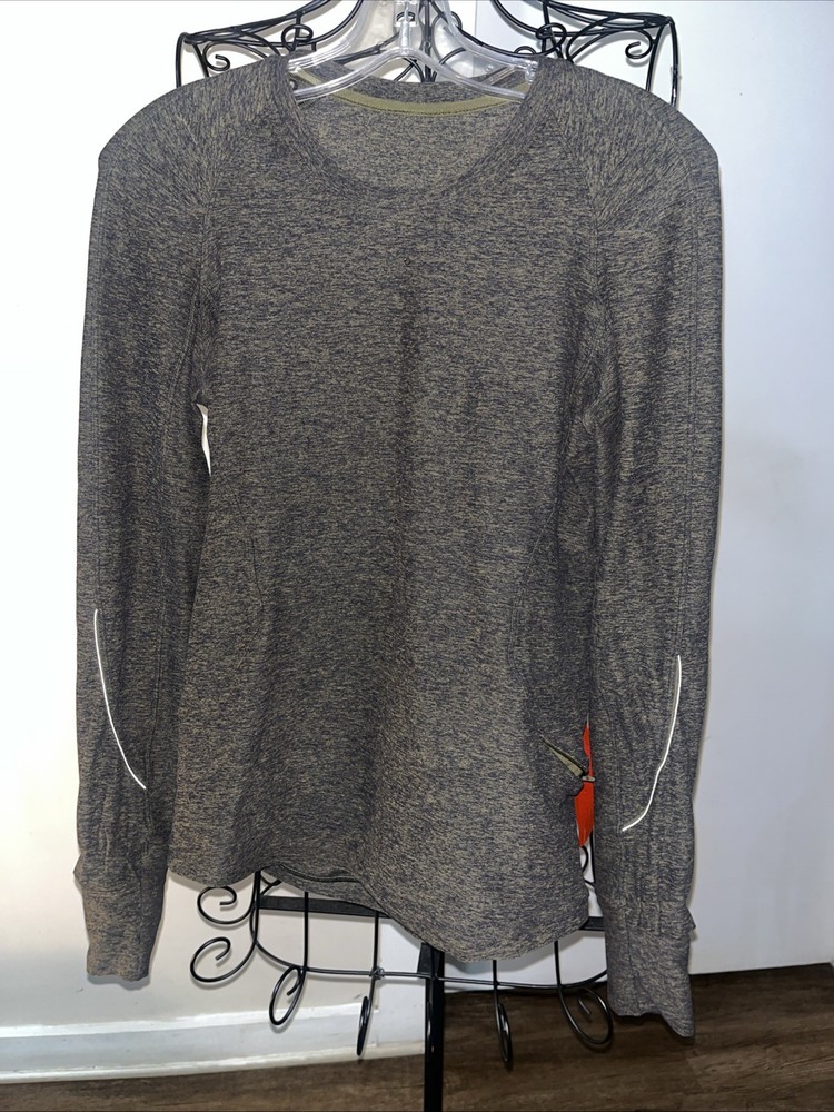 Lululemon Shirt Womens 4 Green Swiftly Tech Long Sleeve Seamless Running Top