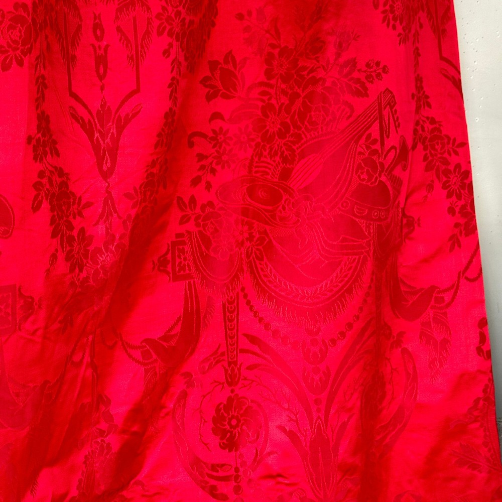 123x60 c1900 RED silk MUSICAL instruments French curtain damask weave The Texti