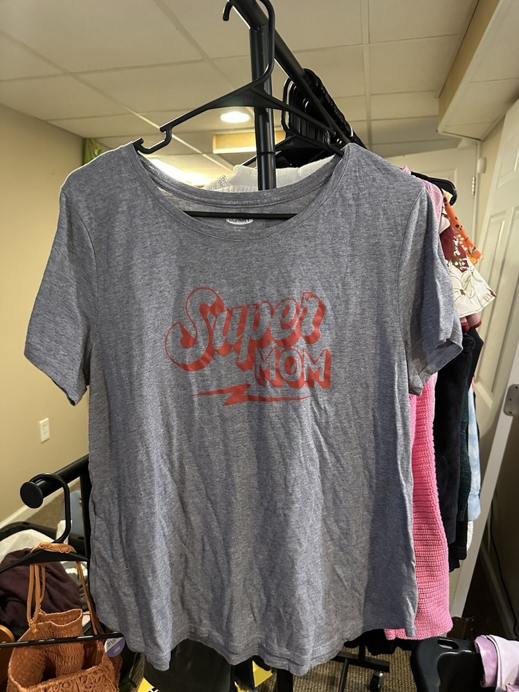 Old Navy Gray Super Mom Graphic Crew Neck Short Sleeve T-Shirt Size XL
